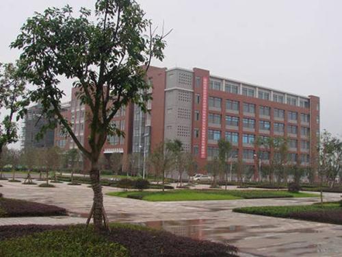 重庆建筑工程职业学院学校主教学楼