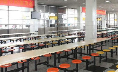 四川省宣汉中学学校食堂