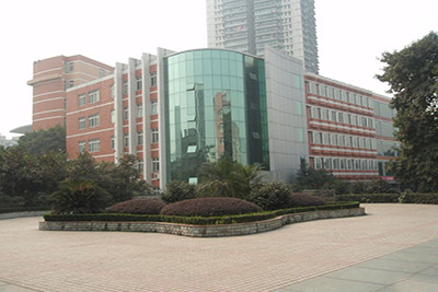 重庆市求精中学校学校环境